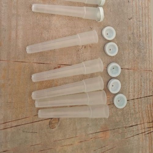 Kit com 10 Tubetes de Água para Orquídeas Aéreas (Vandas, Ascocendas)